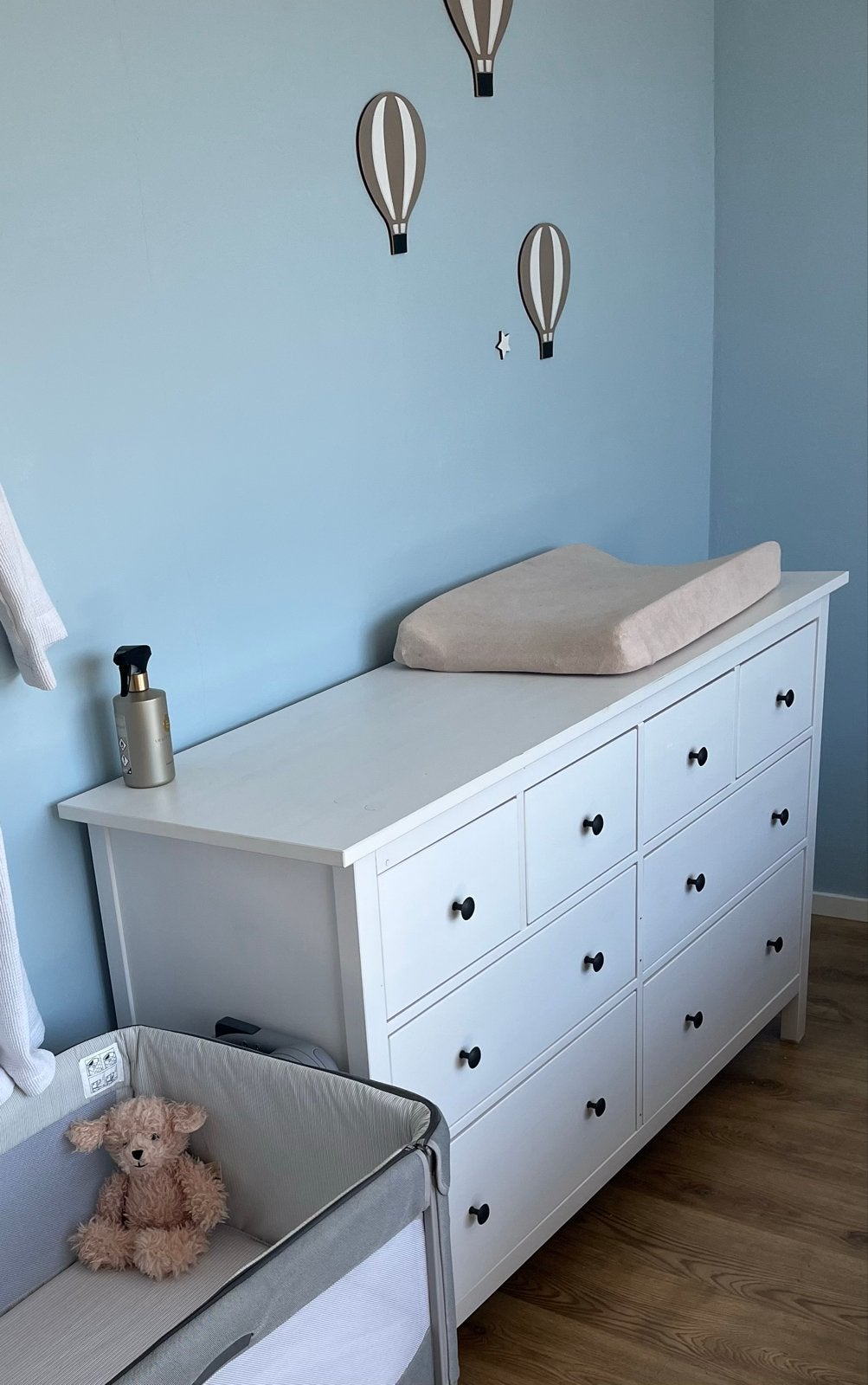 HEMNES Ladekast 8 lades, wit gebeitst, 160x96 cm, Ophalen, Gebruikt, Kast, 100 cm of meer