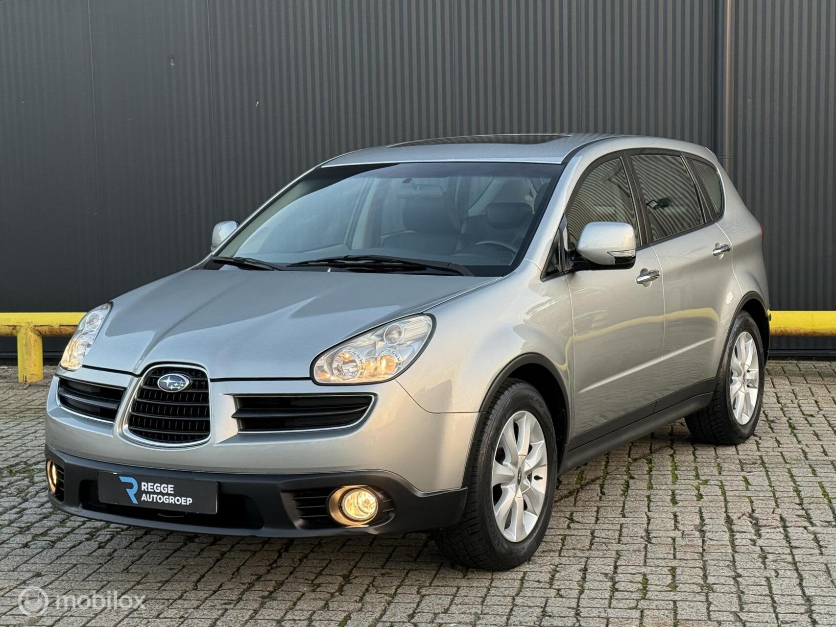 Subaru Tribeca 3.0R Luxury AUTOMAAT, Auto's, Automaat, Gebruikt, 2000 kg, Bedrijf