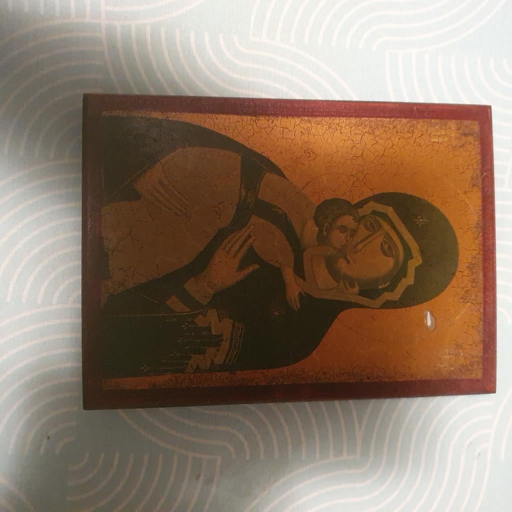 Houten icoon met afbeelding van Maria en kind, Ophalen