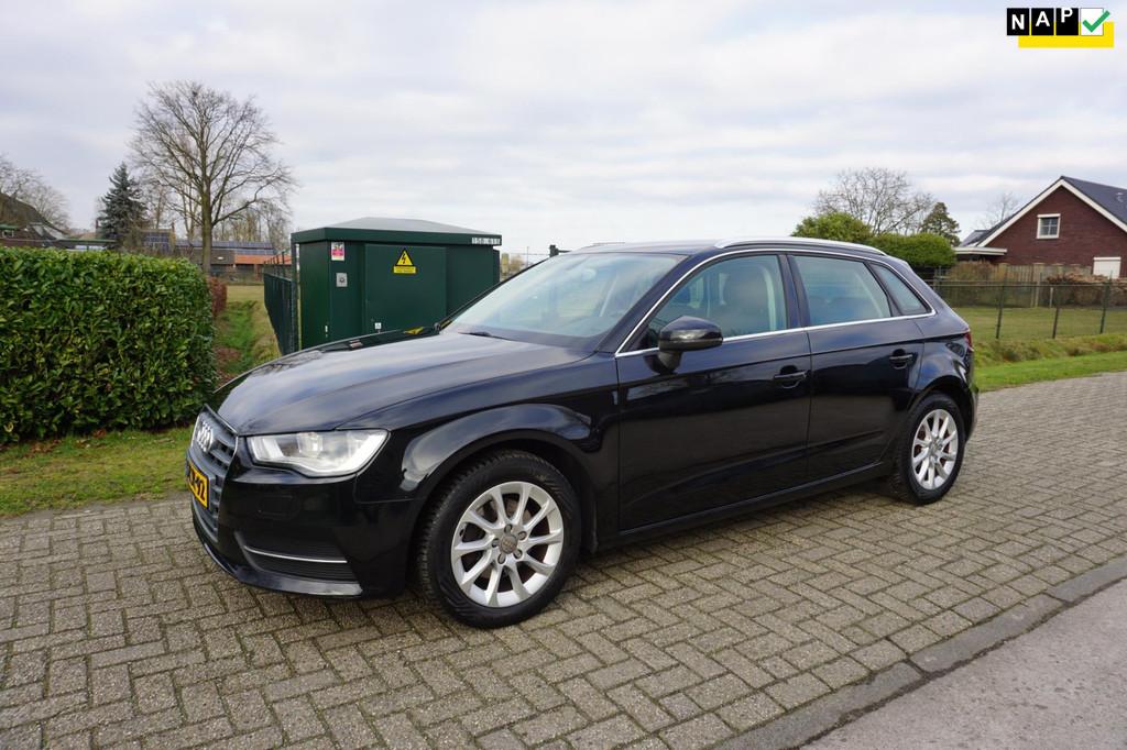 Audi A3 Sportback 1.4 TFSI Attraction Pro Line, Voorwielaandrijving, Euro 5, Gebruikt, 4 cilinders