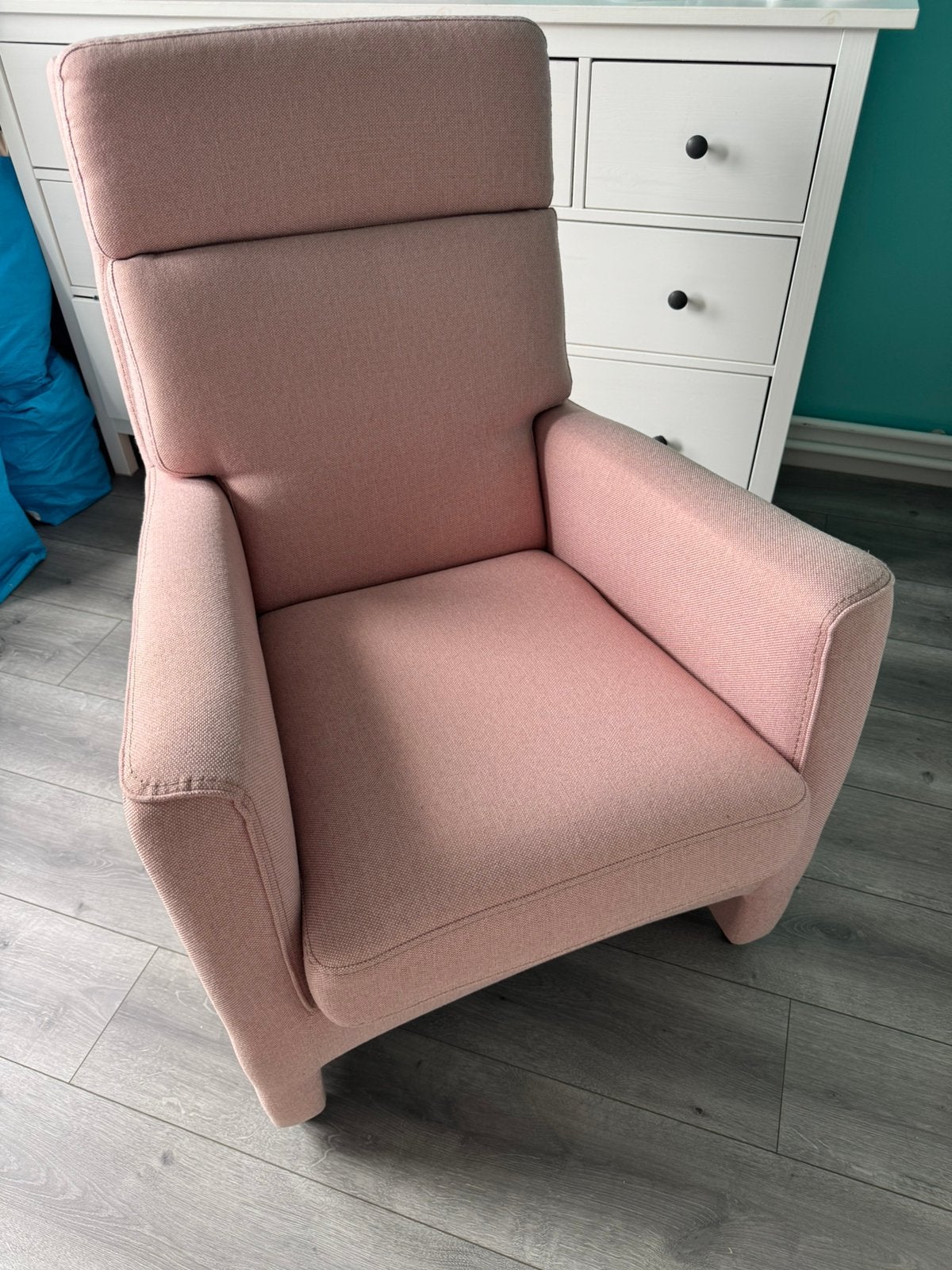 Prachtige, oud roze fauteuil van Zitmaxx, Huis en Inrichting, Fauteuils, Ophalen, Zo goed als nieuw, 75 tot 100 cm, 50 tot 75 cm