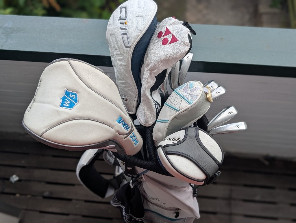 Dames Wilson Driver, Callaway en Taylormade houten, XXiO hyb, Ophalen, Gebruikt, Set, Callaway