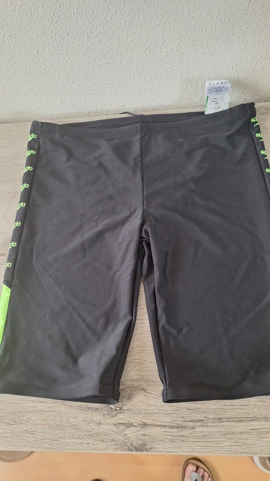 Nieuwe Speedo zwemshort - Zwart met felgroen - Maat 176, Zwart, Overige maten, Ophalen of Verzenden, Zwemshort