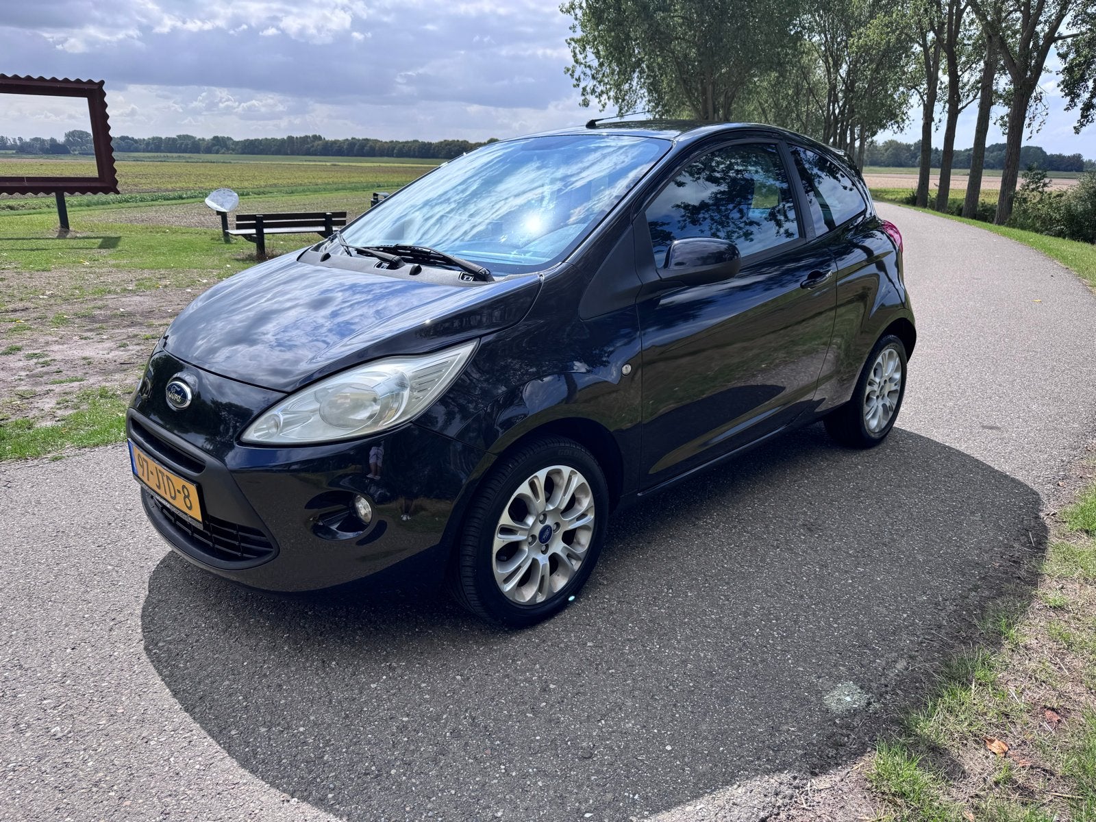 Ford Ka 1.2 2009 Nieuwe APK, dis.riem, remmen, Voorwielaandrijving, Stof, 4 cilinders, 4 stoelen