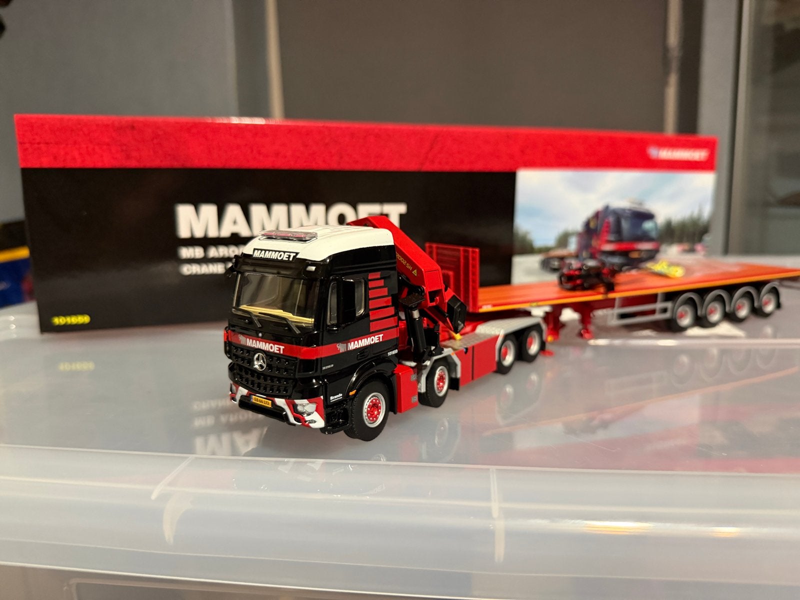 WSI Mammoet MB Arocs 8x4 + Palfinger kraan met dieplader, Ophalen of Verzenden, Zo goed als nieuw, Overige merken