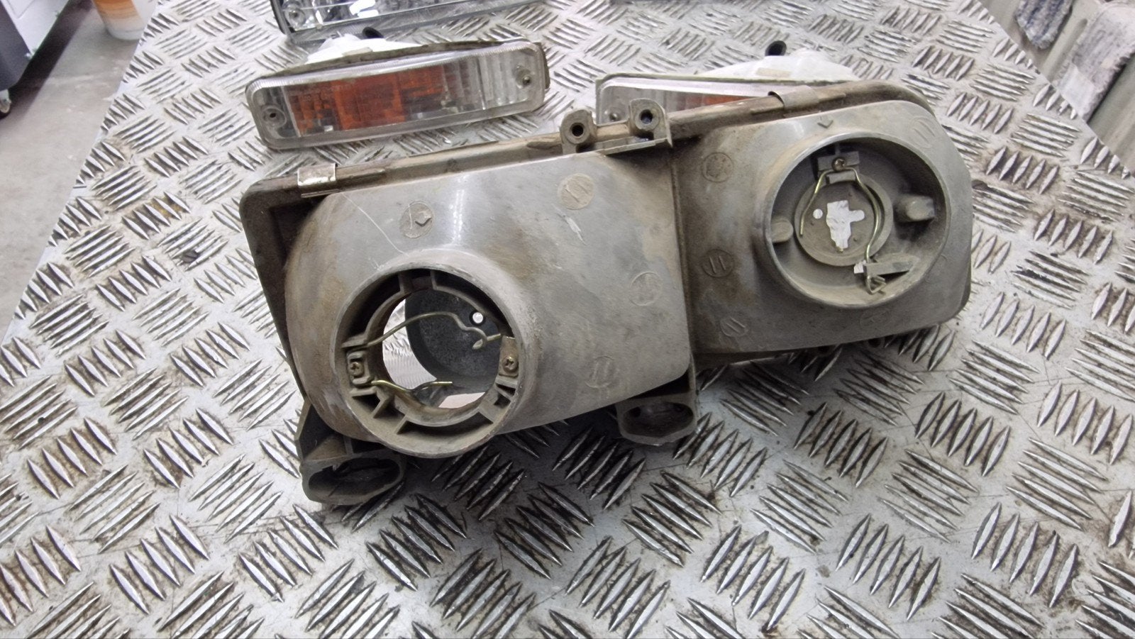 Koplamp R en knipperlichten voor Honda CRX (gratis afhalen), Auto-onderdelen, Ophalen, Gebruikt, Honda