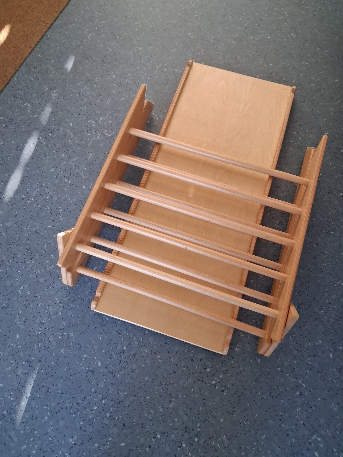 Houten klimrek met glijbaan/klimwand voor kinderen, Ophalen, Zo goed als nieuw, Klimwand