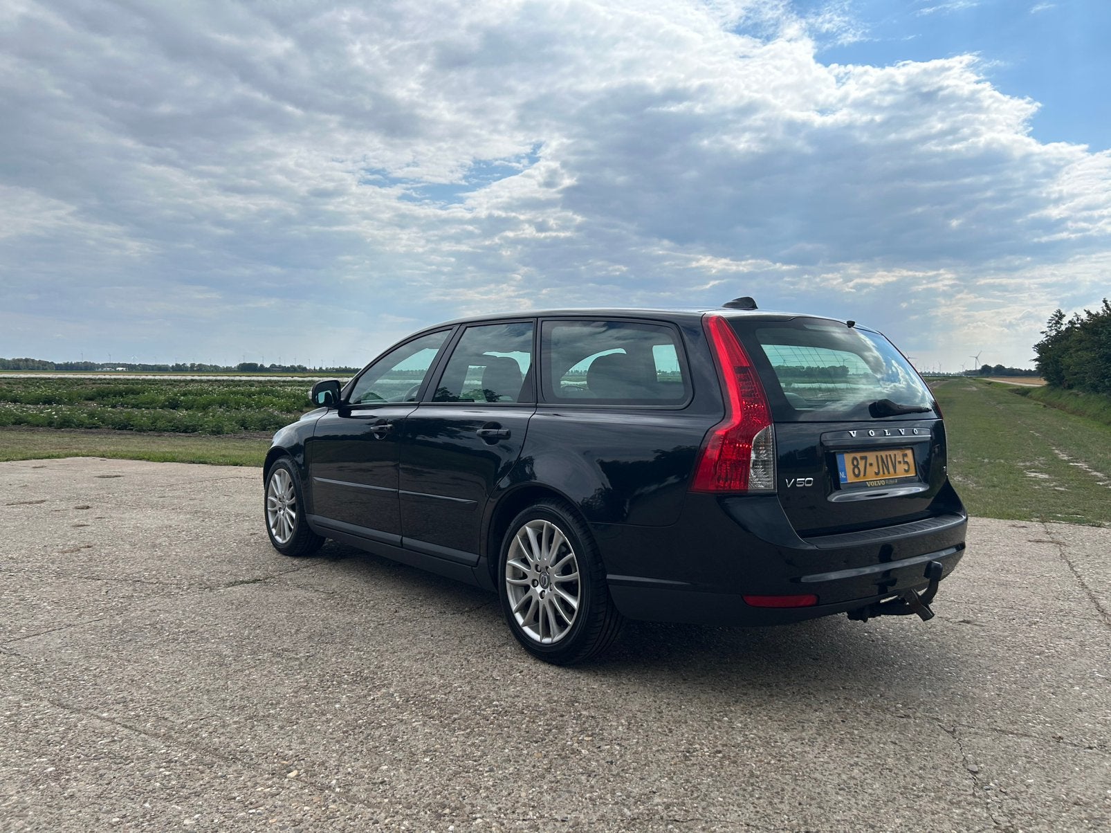 Volvo V50 1.8 Sport | Origineel NL | Dealeronhd | Nwe APK, Auto's, Voorwielaandrijving, 125 pk, Zwart, 4 cilinders