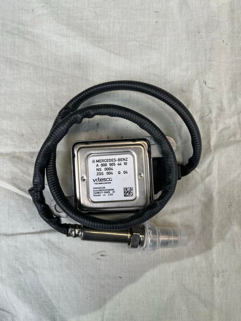 Nieuwe NOX sensor Mercedes A0009054410, Auto-onderdelen, Ophalen of Verzenden, Nieuw, Mercedes-Benz