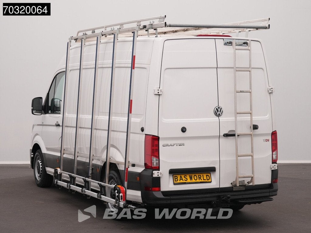 Volkswagen Crafter 177pk Glasresteel L3H3 Trekhaak Airco Cru, Auto's, Stof, Gebruikt, Euro 6, 4 cilinders
