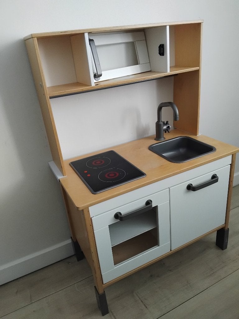 Keukentje met veel accessoires, Ophalen, Gebruikt, Hout, Speelkeuken