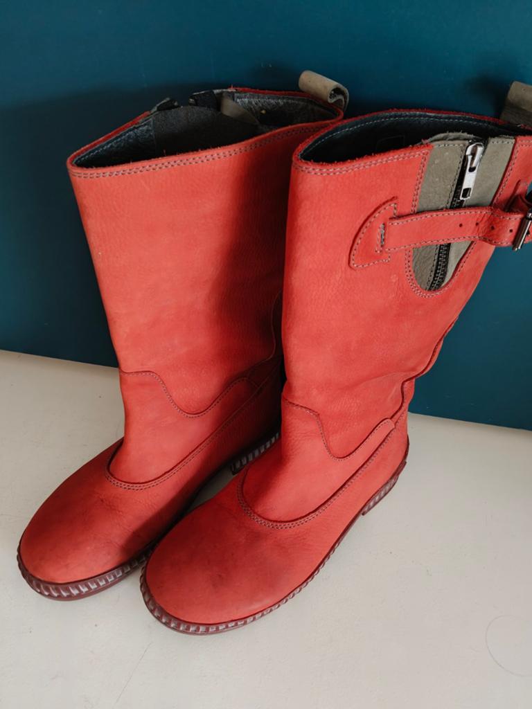 ZOO Adventure All weather outdoor wandel laarzen maat 38, Kleding | Dames, Schoenen, ZOO, Zo goed als nieuw, Rood, Wandelschoenen
