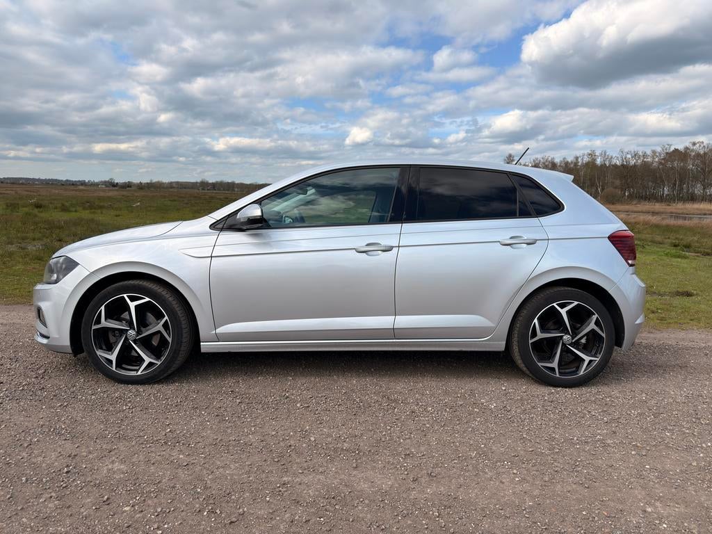 Volkswagen Polo 1.0 TSI Highline 115pk | 2018 | 82.000 km, 1055 kg, 49 €/maand, Origineel Nederlands, Handgeschakeld