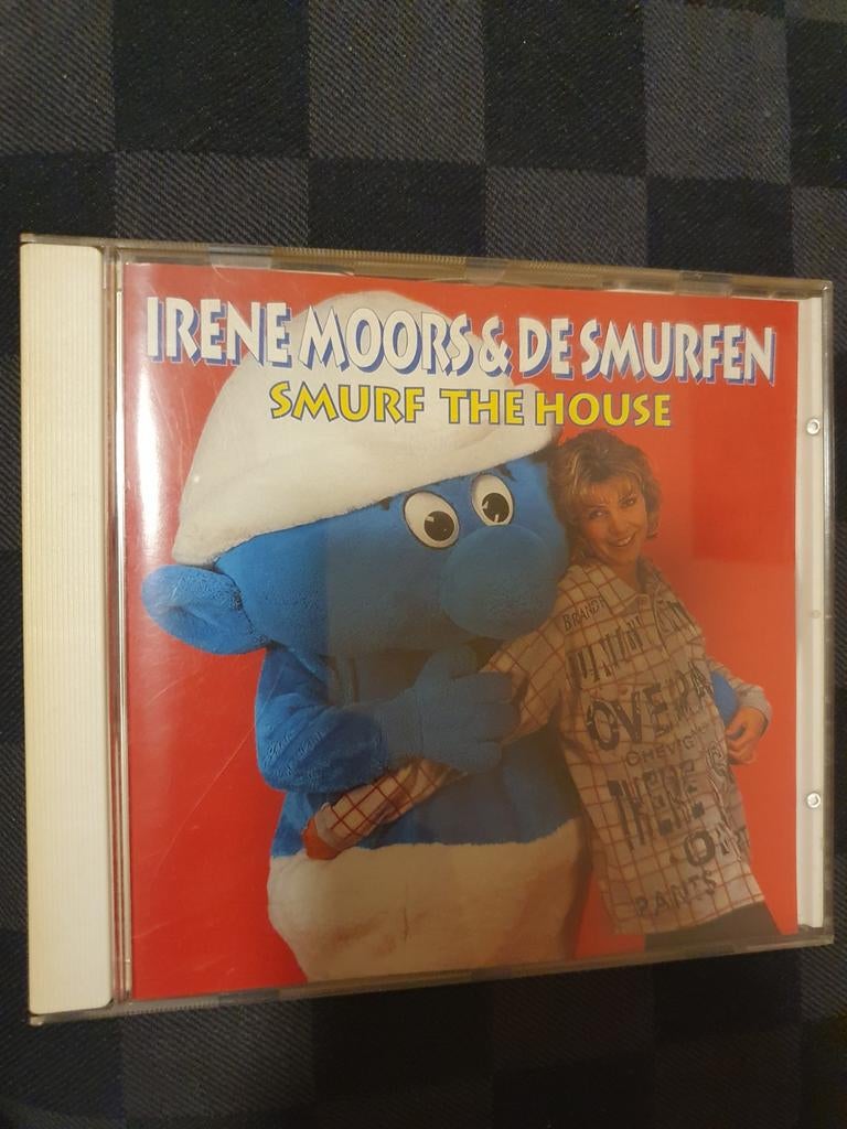 Irene moors & de smurfen smurf the house, Verzenden, Gebruikt