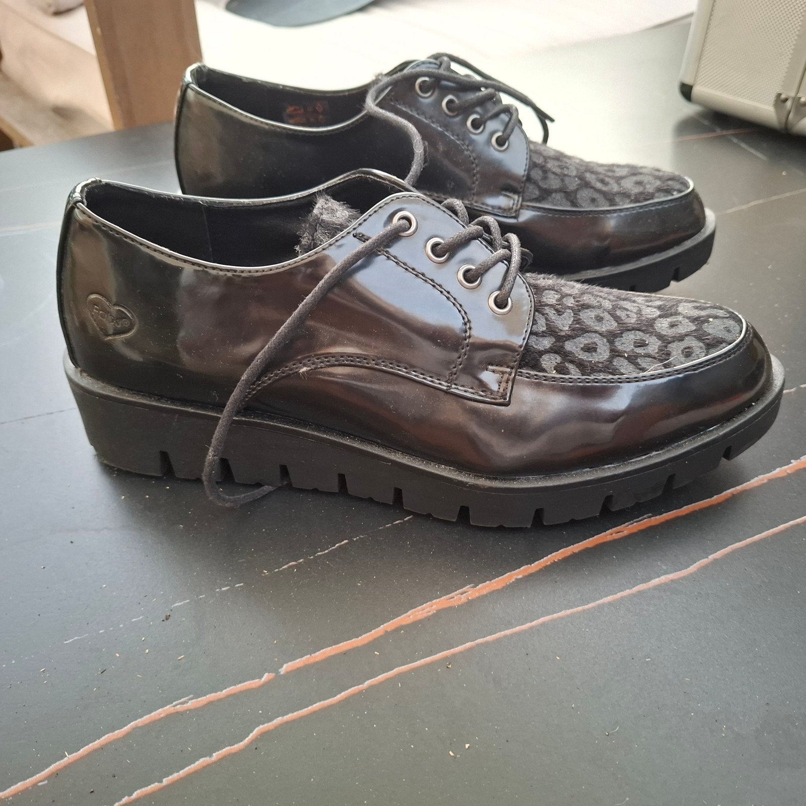 NIEUW maat 40 Fabulous Fabs, Kleding | Dames, Schoenen, Zwart, Nieuw, Ophalen of Verzenden, Schoenen met hoge hakken