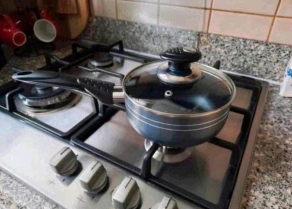 Steelpan met deksel, Huis en Inrichting, Keuken | Potten en Pannen, Ophalen of Verzenden, Nieuw