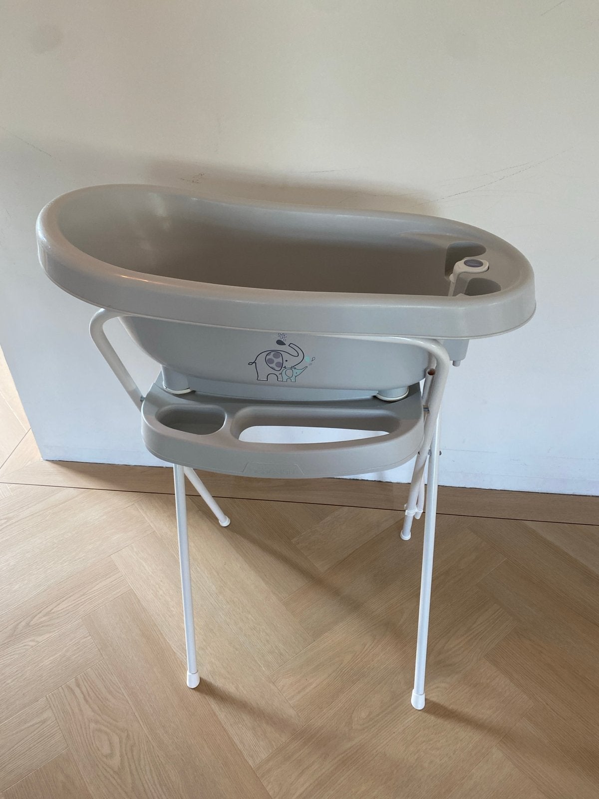 Bébé-jou thermo babybadje met standaard, Kinderen en Baby's, Badjes en Verzorging, Ophalen, Gebruikt, Badje, Bébé-jou