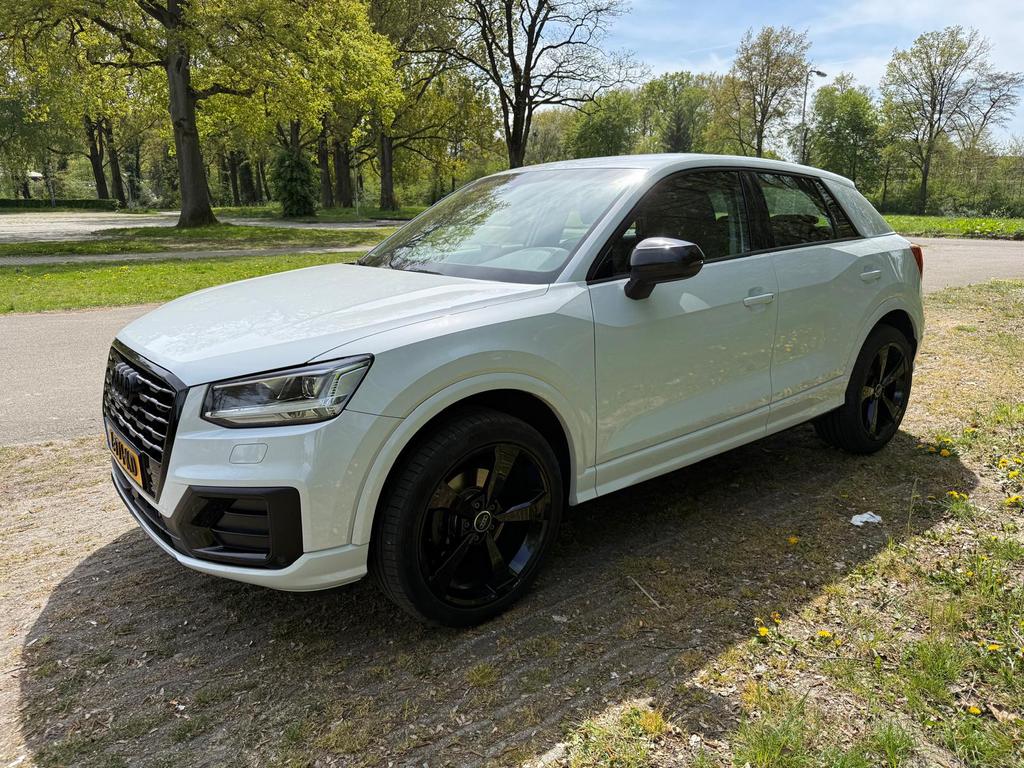 Audi Q2 1.4 Tfsi CoD 150pk S Tronic 2018 met super weinig km, Auto's, Stof, Q2, 4 cilinders, 150 pk