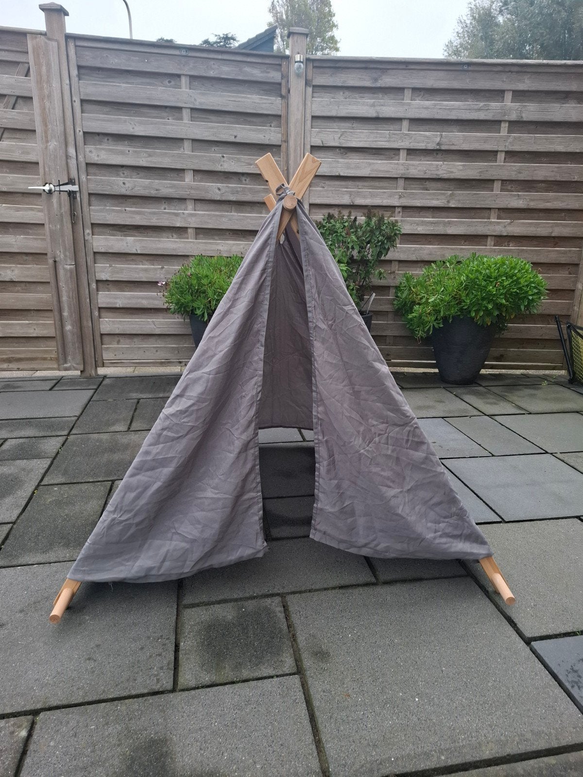 Kinder tipi tent - Grijs met houten frame, Ophalen of Verzenden, Zo goed als nieuw, Hout
