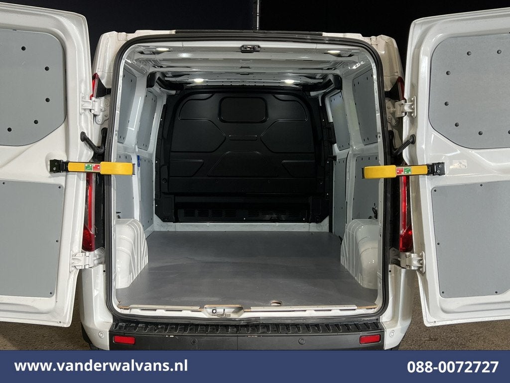 Ford Transit Custom 2.0 TDCI L2H1 Euro6 Airco | Camera | LED, Auto's, Bestelauto's, Voorwielaandrijving, 4 cilinders, 2800 kg