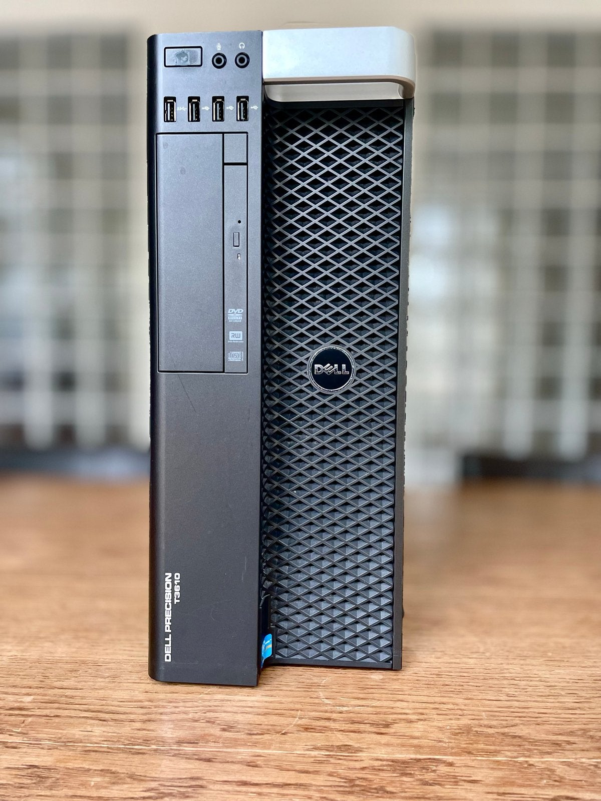 Dell Precision T3610 Workstation Intel Xeon E5-1620 v2, Computers en Software, Ophalen, Gebruikt, 3 tot 4 Ghz