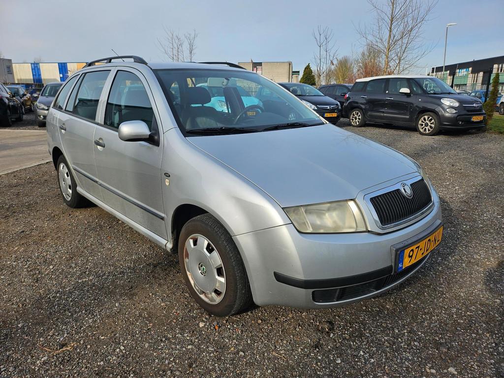 Skoda Fabia Combi 1.4 Comfort Airco, Auto's, Skoda, Voorwielaandrijving, 450 kg, Gebruikt, 4 cilinders