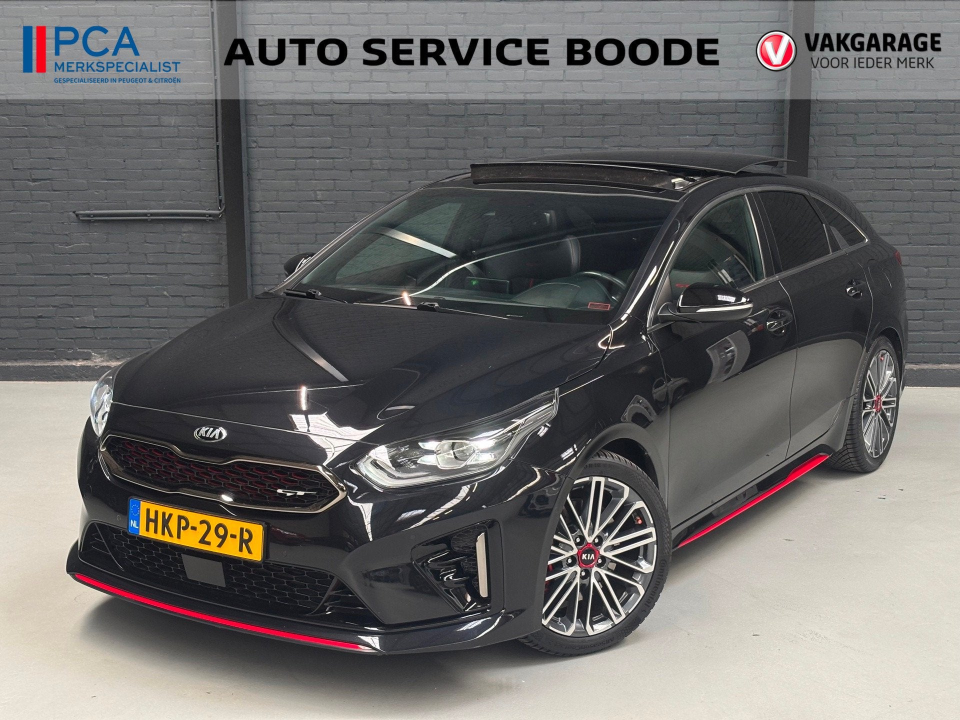Kia ProCeed 1.6 T-GDI (204 pk) GT automaat - schuif-/kanteld, 15 km/l, Gebruikt, Zwart, Adaptive Cruise Control