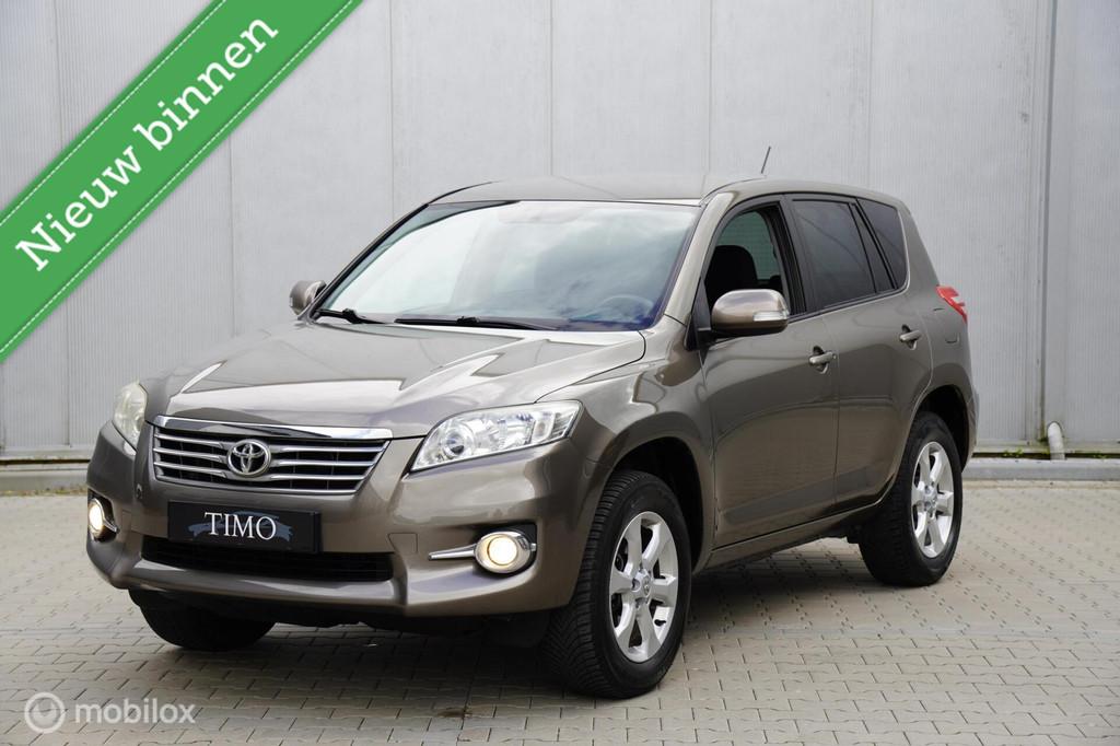 Toyota RAV4 2.0 VVTi Dynamic 2WD 2000 KG Trekgewicht 6 versn, Auto's, Toyota, Euro 5, Gebruikt, 4 cilinders, Bedrijf