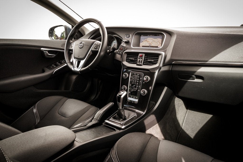 Volvo V40 2.0 T2 Nordic+ | Adap. Cruise | Trekhaak | PDC | V, Auto's, Volvo, Stof, Gebruikt, 4 cilinders, Blauw