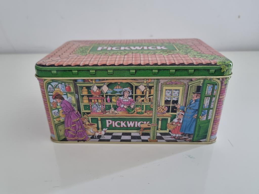 Pickwick Koekblik Engels Theehuis - Vintage Theeblik, Verzamelen, Blikken, Ophalen of Verzenden