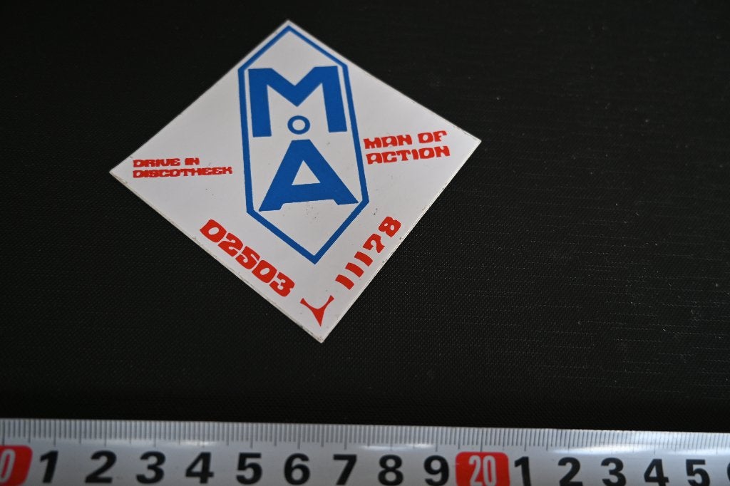 sticker Hoofddorp Drive on discotheek MAN OF ACTION, Ophalen, Zo goed als nieuw