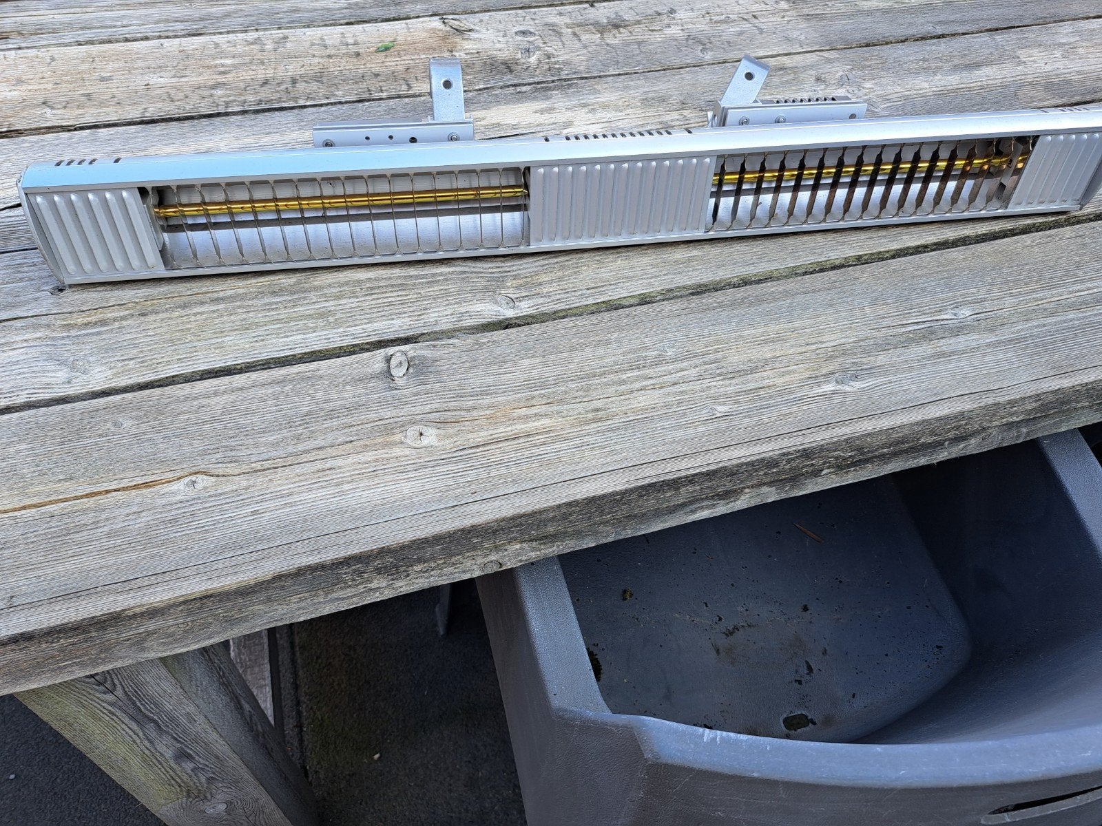 Burda Term 2000 RC-J040 Terrasverwarmer 4000W, Tuin en Terras, Terrasverwarmers, Gebruikt, Waterbestendig, Wand, Ophalen