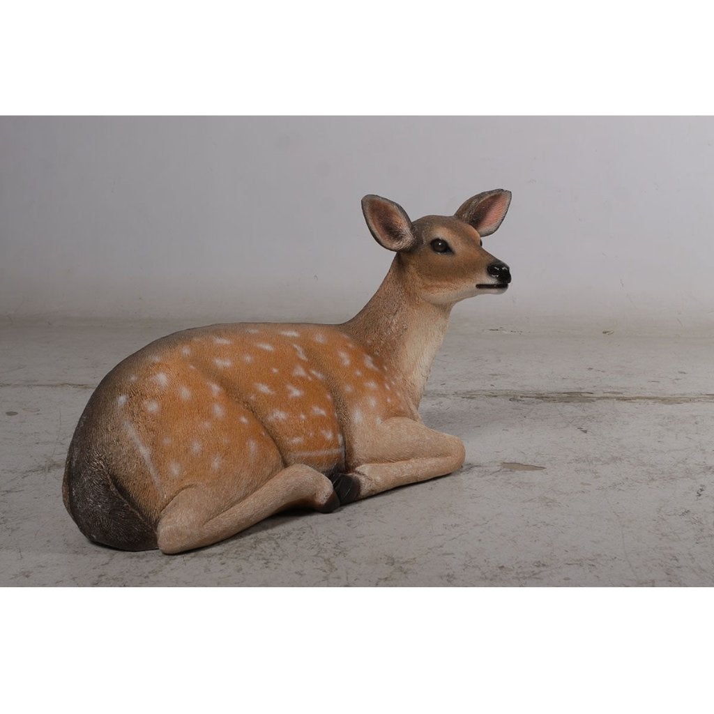 Deer Fallow Fawn liggend – Hert Lengte 83 cm