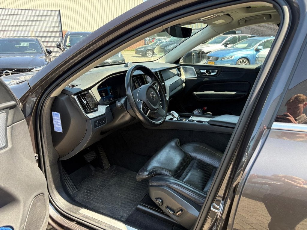 Volvo XC60 T8 Plug-in hybrid AWD Inscription Exclusive | PHE, Auto's, Volvo, 12 maanden, Gebruikt, Euro 6, 138 €/maand
