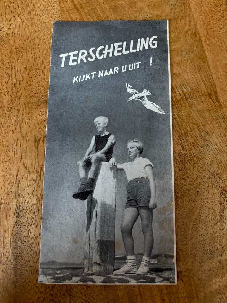 VVV Terschelling Folder - Vakantie op de Wadden, Ophalen of Verzenden