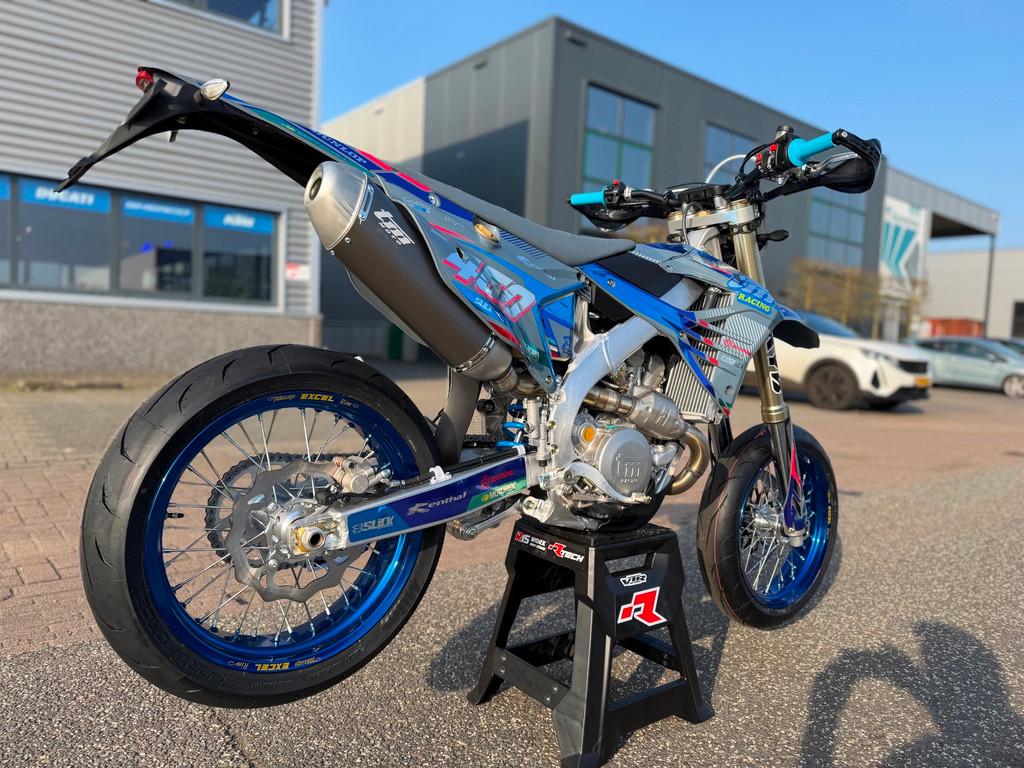 TM 450 SMR A2 Supermotard Kenteken Supermoto NIEUW! no KTM e, 450 cc, Via Fano
Pesaro PU  Pesaro PU, IT, Bedrijf, Toermotor