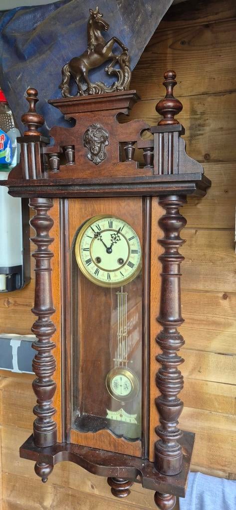 3x regulateur klok, Ophalen