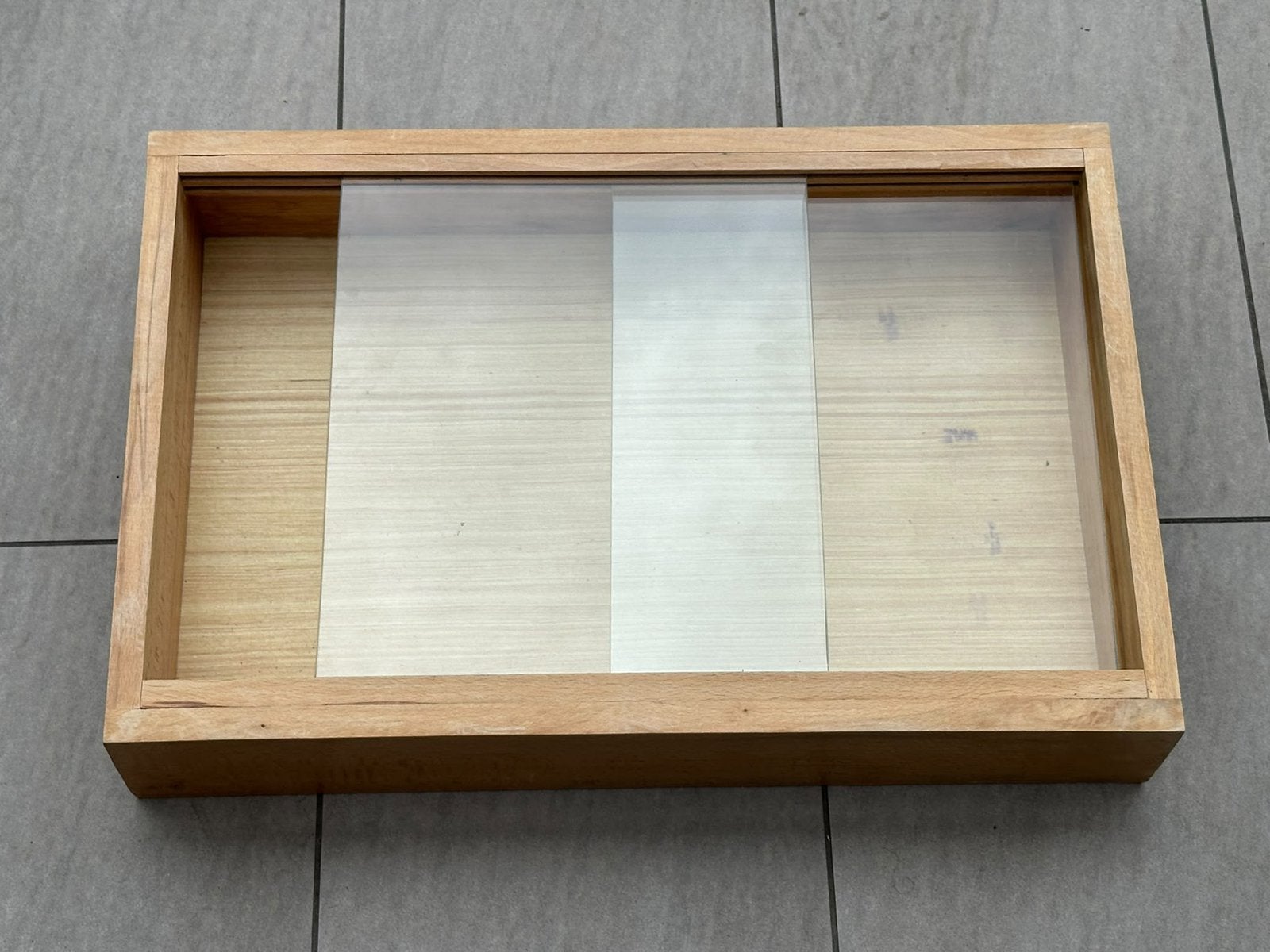 Vitrinekast 40x60x10cm), Zo goed als nieuw, 150 tot 200 cm, 25 tot 50 cm, 50 tot 100 cm