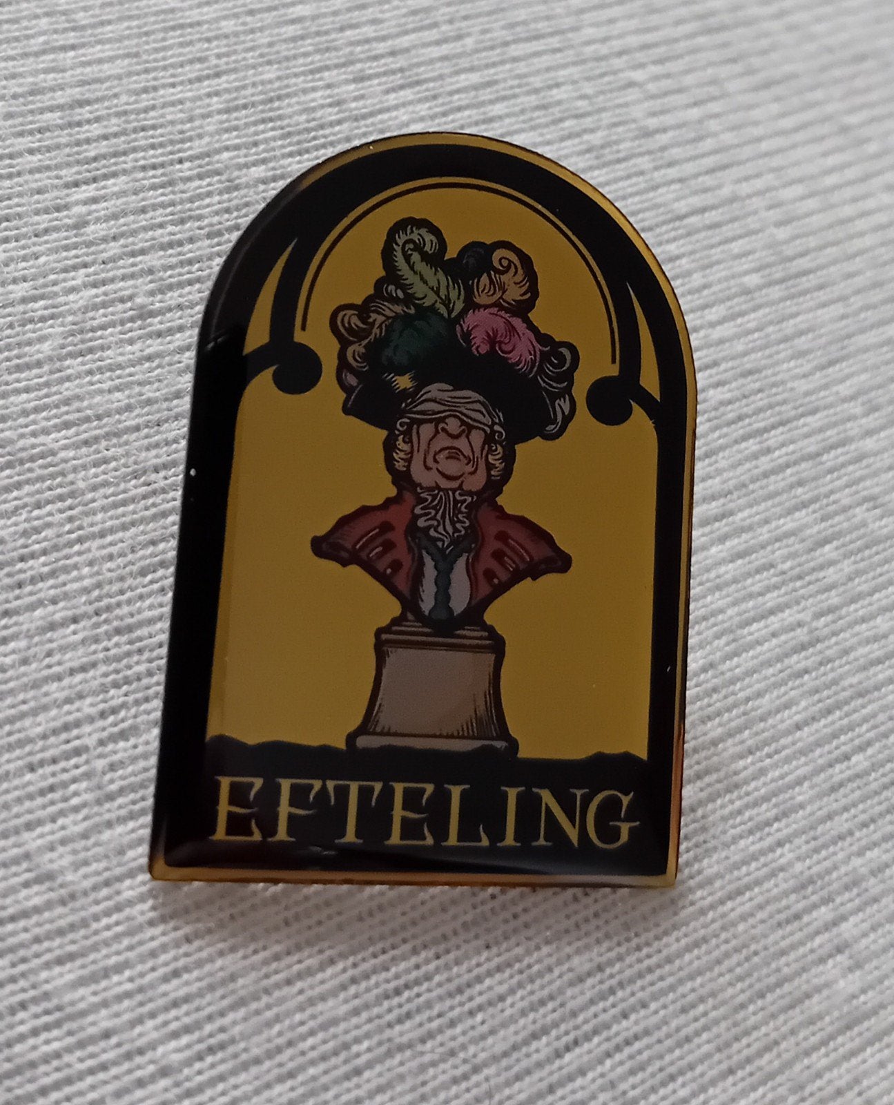 Efteling Smidje Pin - Kogeloog, Verzamelen, Efteling, Ophalen of Verzenden, Nieuw, Button of Speldje