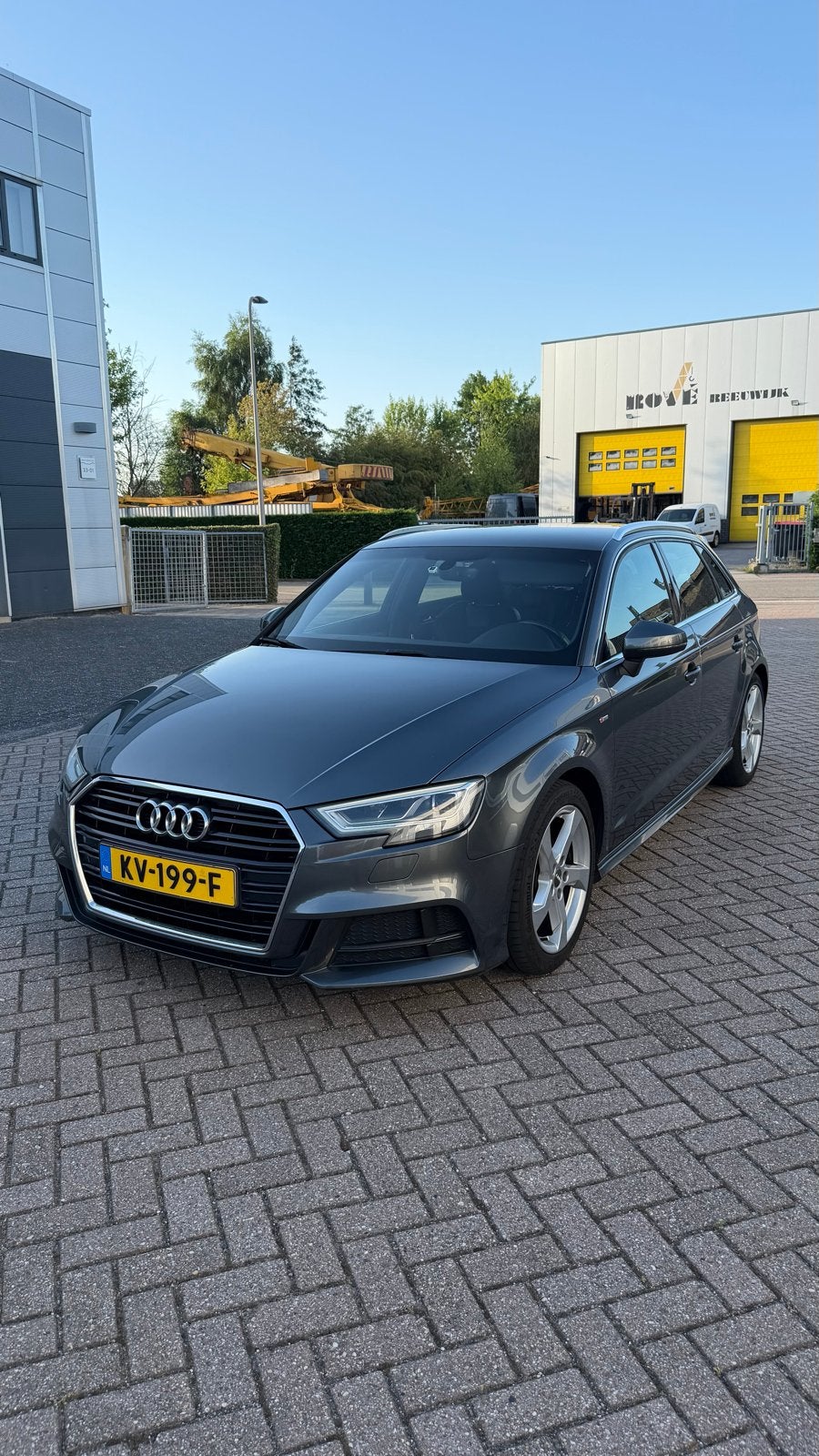 Audi A3 1.4 Tfsi 110KW Sportback 2017 Grijs, Dealer onderhouden, Zwart, 4 cilinders, Origineel Nederlands