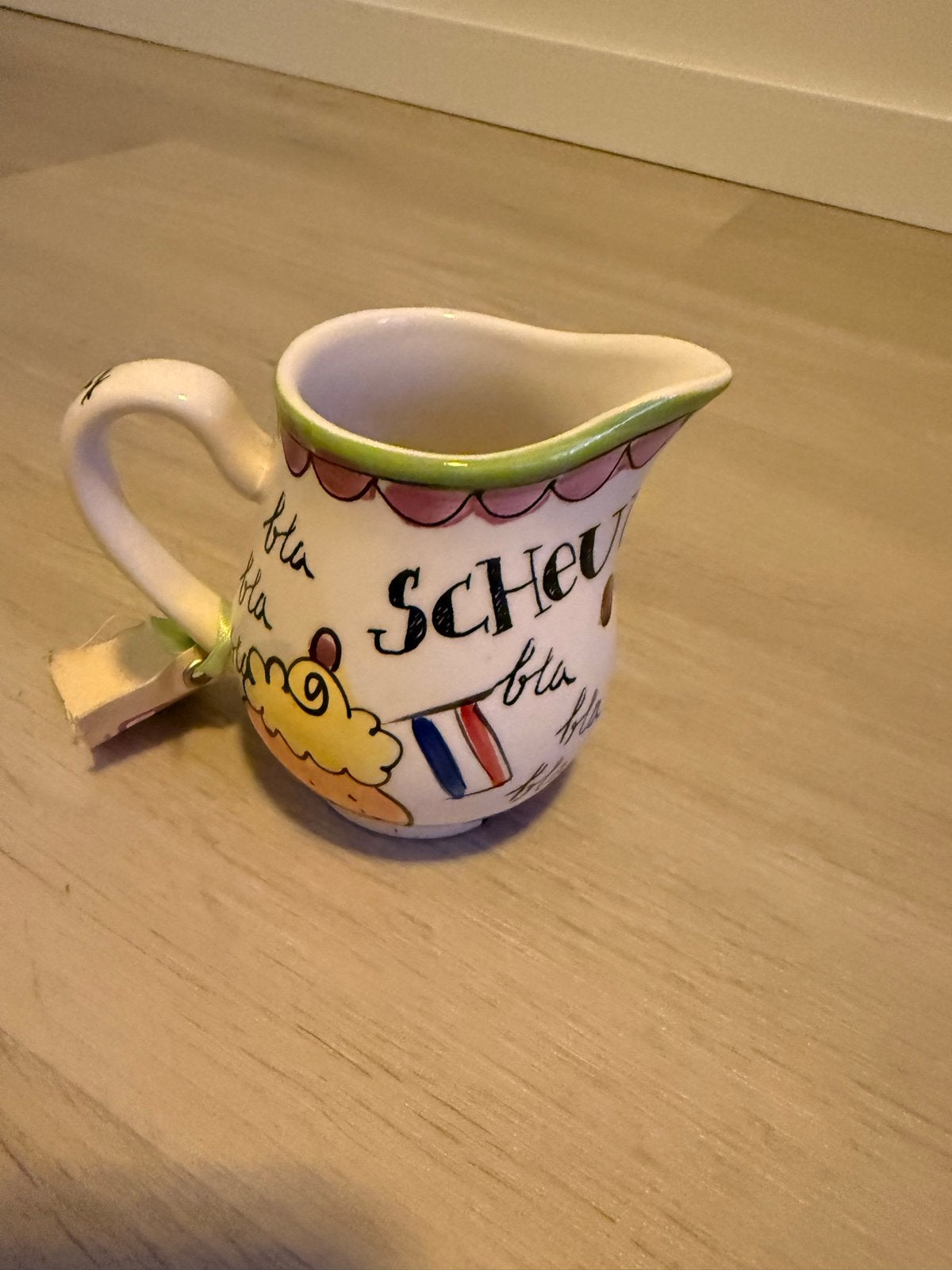 Blond Amsterdam melkkannetje - Nooit gebruikt!, Huis en Inrichting, Ophalen of Verzenden, Zo goed als nieuw, Keramiek, Overige typen