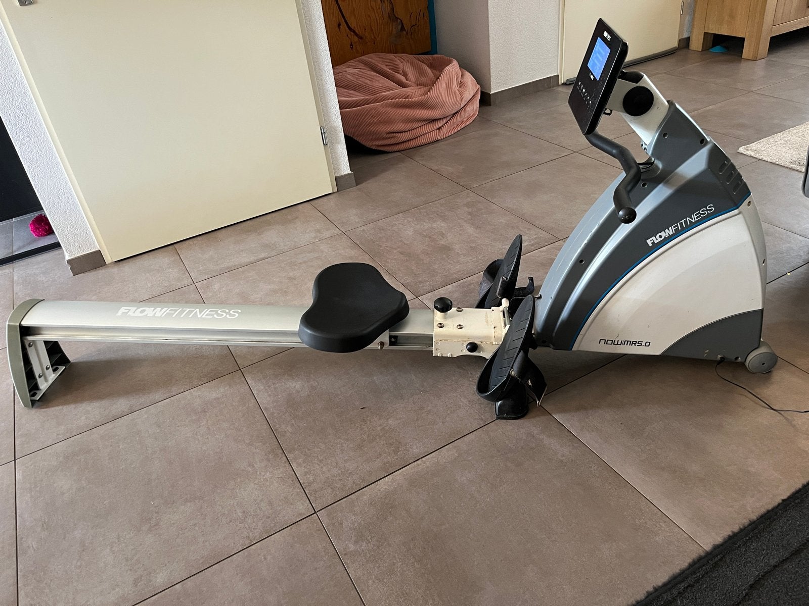 Flow Fitness NowMR5.0 Roeitrainer, Sport en Fitness, Ophalen, Gebruikt, Armen, Metaal