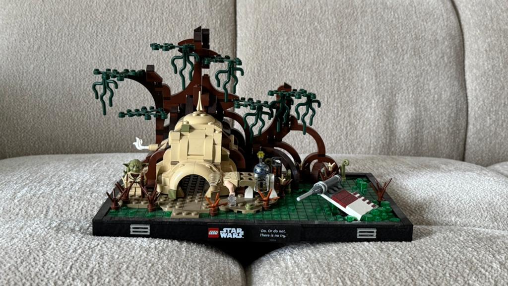 LEGO - Jedi training op Dagobah diorama (75330), Ophalen, Zo goed als nieuw