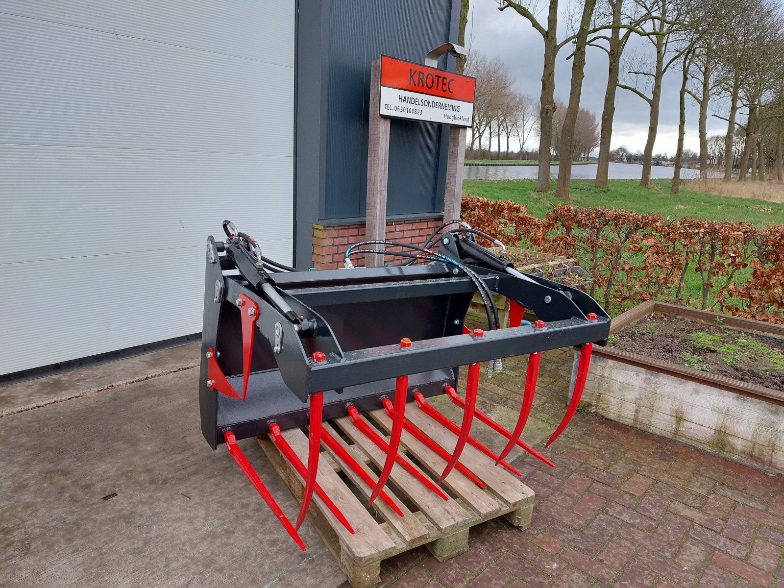 Mestklem 130cm, €1250,- excl, Ophalen