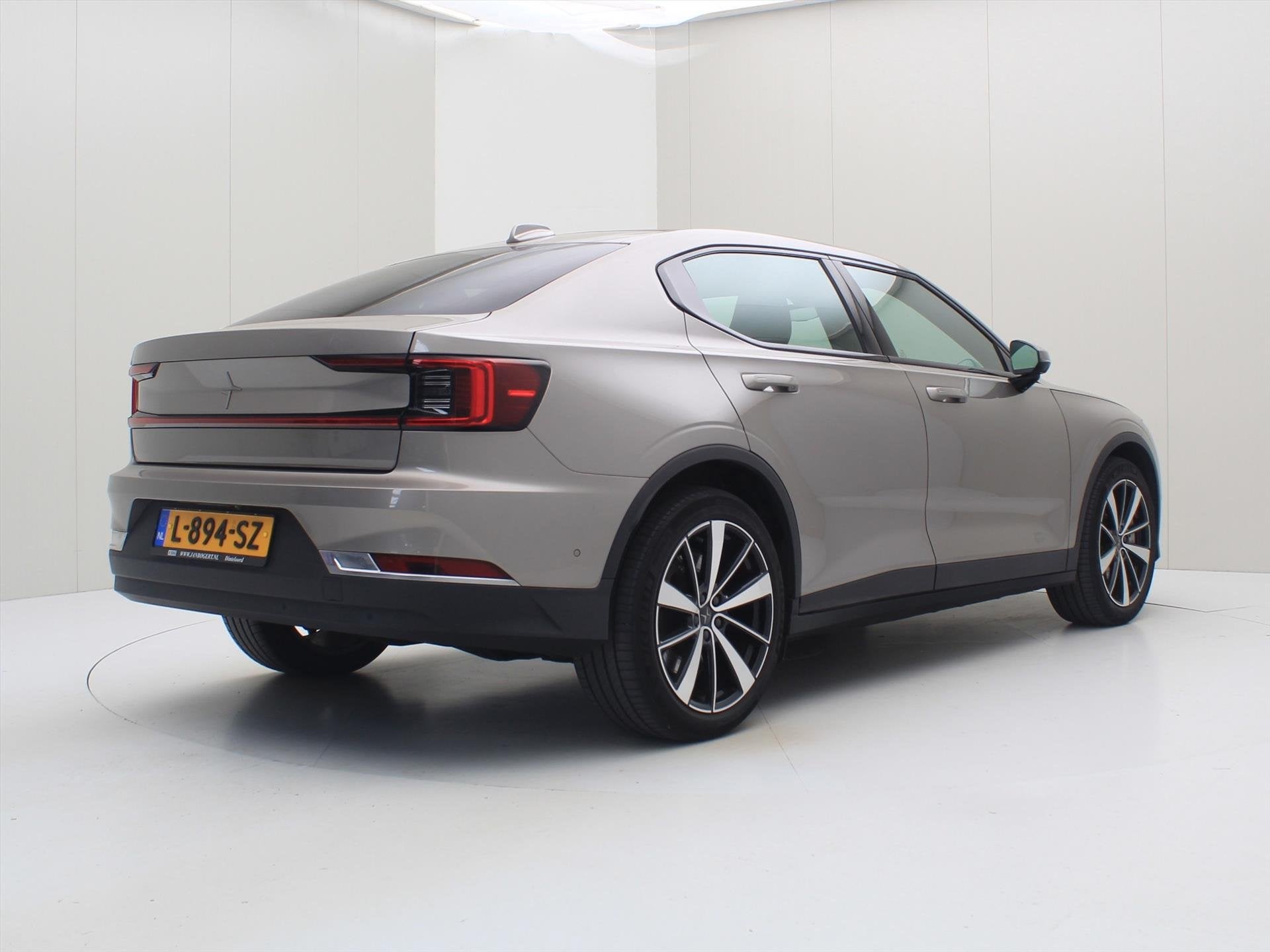 Polestar 2 Long Range Dual Motor 408PK 78kWh [ PILOT PLUS+19, Auto's, Polestar 2, Stof, Gebruikt, Zwart