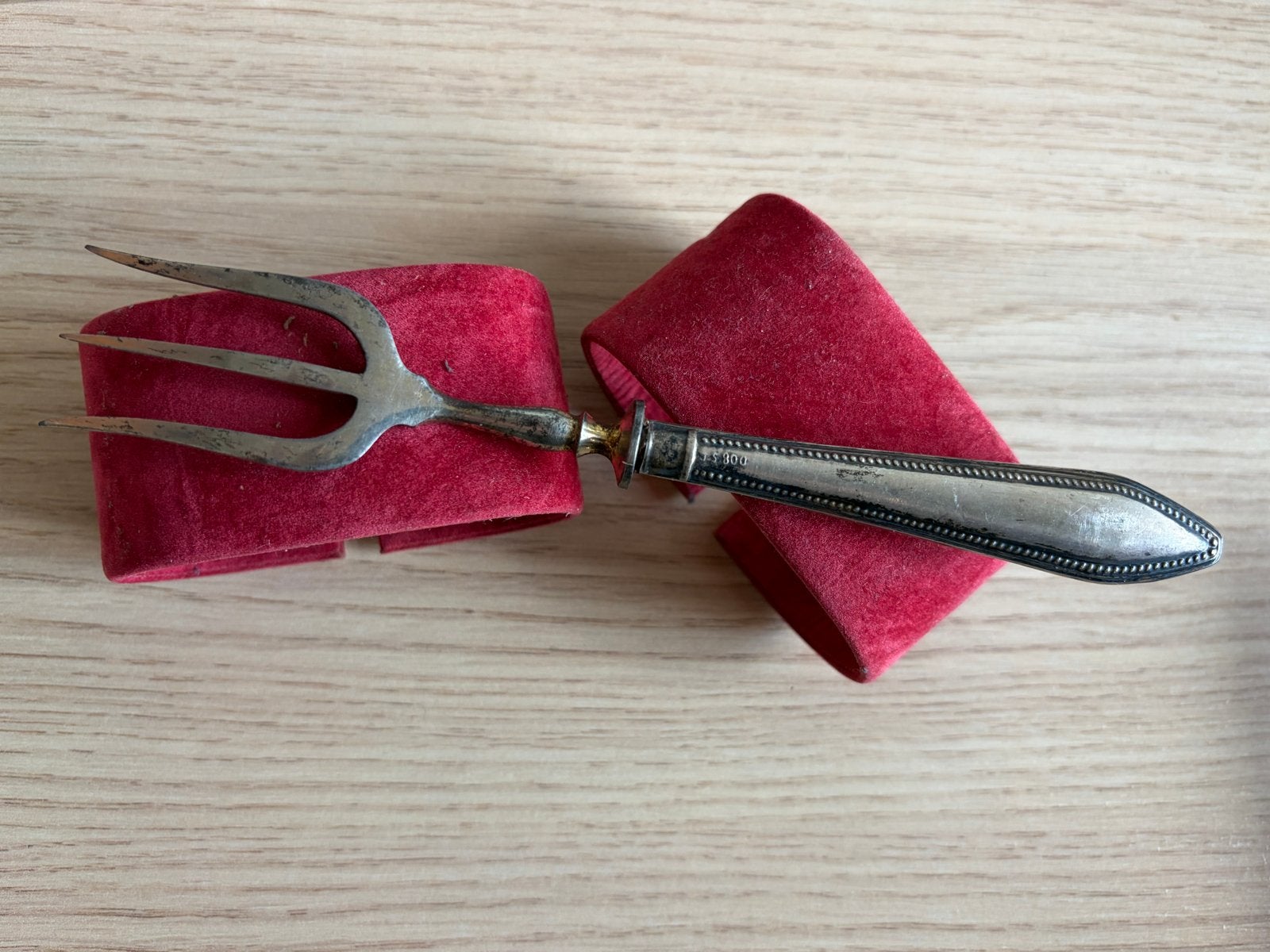 Antieke zilveren vleesvork 800 met decoratief handvat, Antiek en Kunst, Ophalen of Verzenden