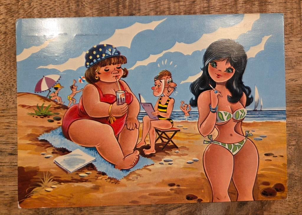 Man gluurt stiekem naar sexy rokende vrouw op strand, Verzamelen, Verzenden, Gelopen, Overige thema's