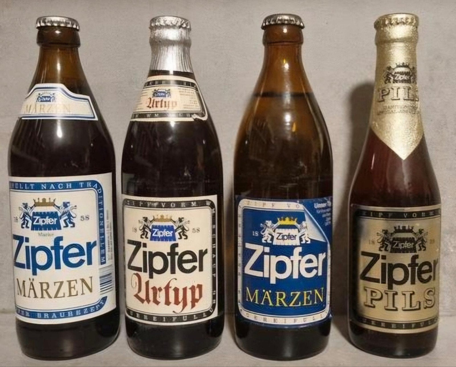 3 Zipfer van Brauerei Zipf Vorm. W.M. Schaup, allen <'92, Ophalen of Verzenden, Zo goed als nieuw, Flesje(s), Overige merken