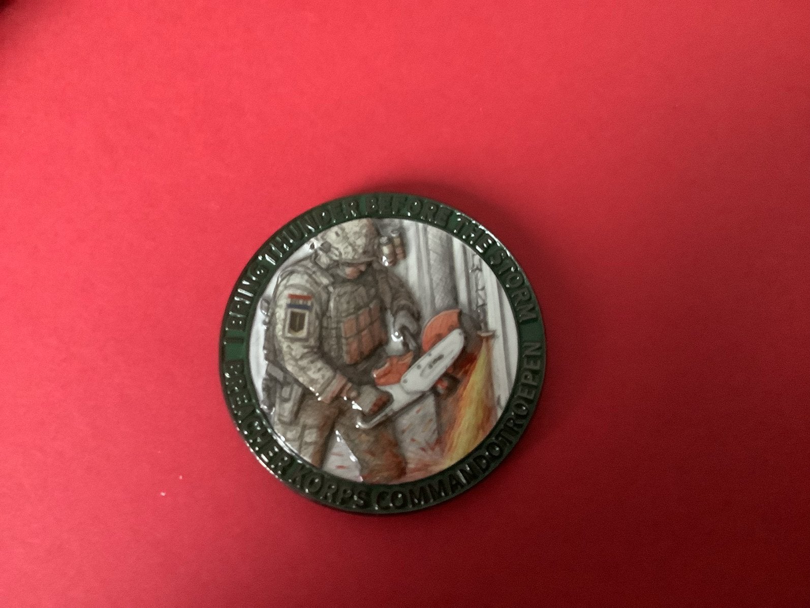 Coin van de KCT zie foto 2, Verzamelen, Ophalen of Verzenden, Landmacht, Nederland, Embleem of Badge