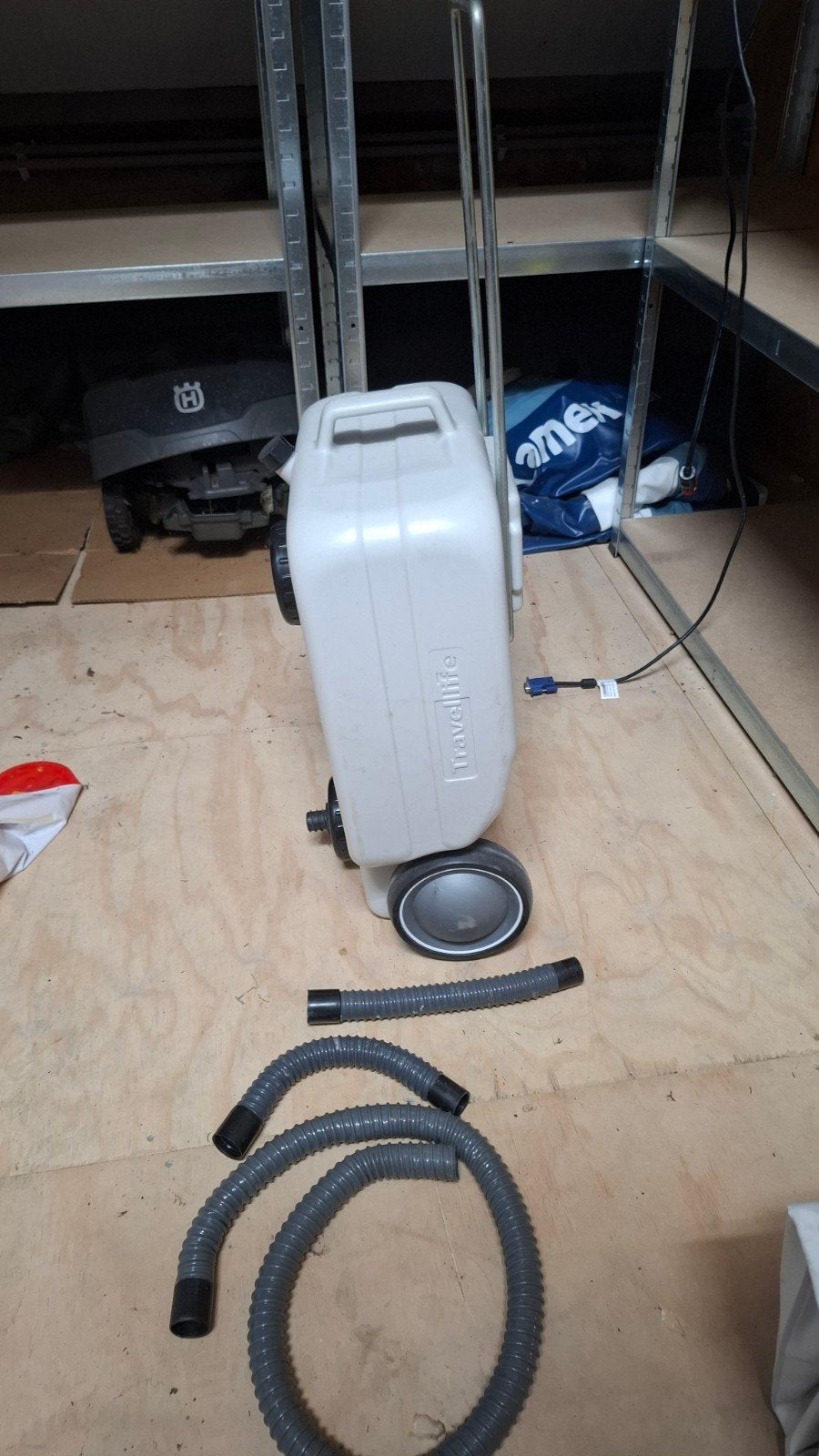 Travel life mobiele watertank rolwatertank 21l, Caravans en Kamperen, Ophalen, Zo goed als nieuw